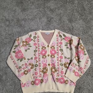 Polagram Women's V-Neck Cardigan Sweater in Cream and Pink